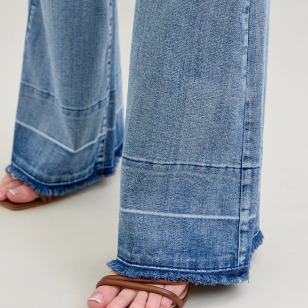 Judy Blue Classic Blue Flare Jeans for Women, new - Picture 5 of 16